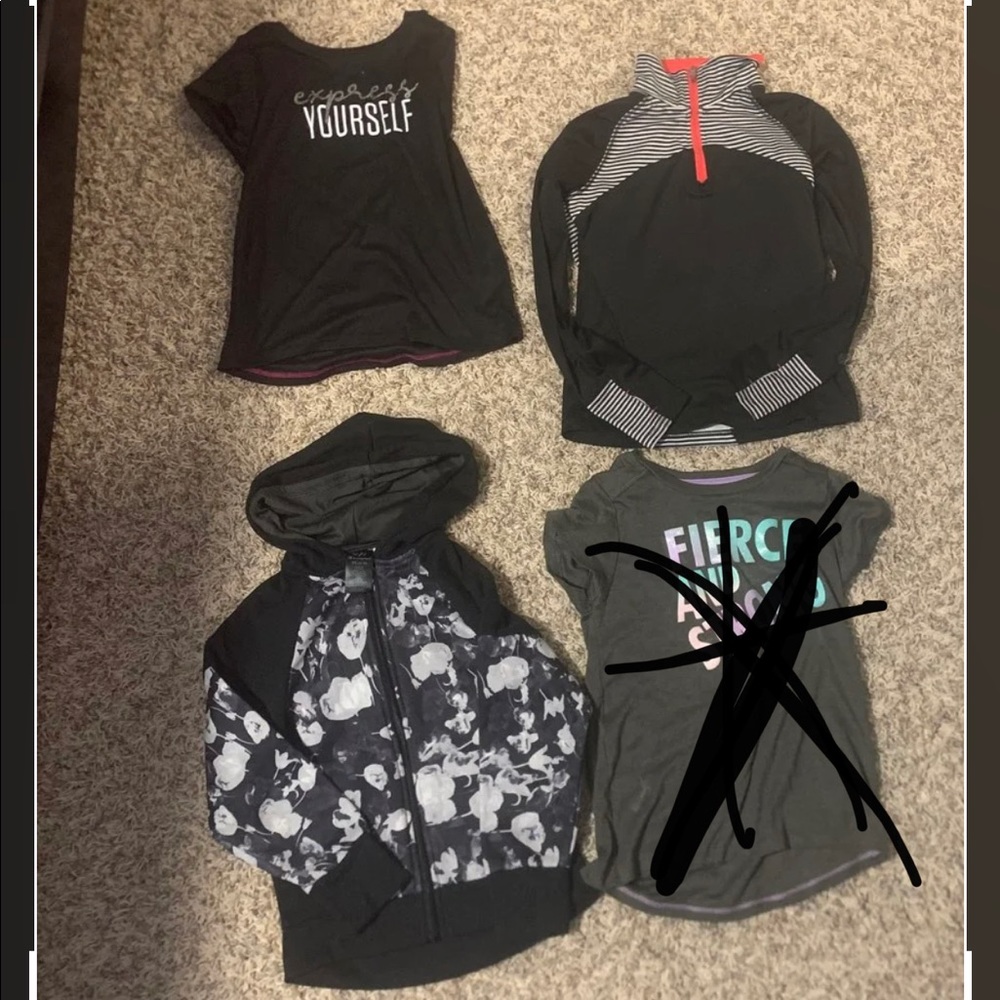 C9 1 long sleeve, 1 hooded jacket, 1 tshirts. XS